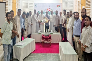 মন্ত্রী আরিফুল হক চৌধুরীর সাথে মহানগর ব্যবসায়ী ঐক্য কল্যাণ পরিষদের সৌজন্য সাক্ষাৎ