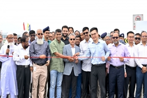 ধউর-আশুলিয়ার দুই সার্ভিস সেতু উন্মুক্ত, গতি পাবে যোগাযোগ ও অর্থনীতি : সেতু মন্ত্রী