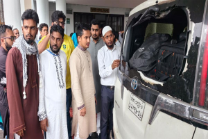 গোলাপগঞ্জের একাধিক জায়গায় এনসিপির গাড়িবহরে ইটপাটকেল