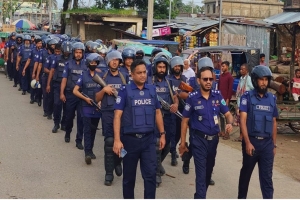 ঈদ সামনে রেখে কানাইঘাট থানা পুলিশের বিশেষ মবিলাইজেশন মহড়া