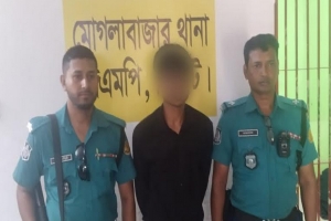 কদমতলীতে ভারতীয় চাউলের বড় চালানসহ আটক ১