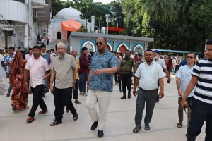 মঙ্গলবার সিলেট আসছেন রাষ্ট্রপতি: শাহজালাল (রহ.) মাজারে প্রস্তুতি  পরিদর্শনে সিসিক প্রশাসক
