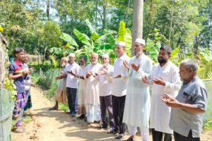 জকিগঞ্জে প্রবাসী মুজিবুর রহমানের উদ্যোগে সড়ক সংস্কারের কাজের উদ্বোধন 