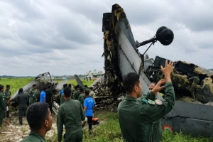 আসামে ভারতীয় বিমানবাহিনীর এএন-৩২ উড়োজাহাজ বিধ্বস্ত, নিহত ৫