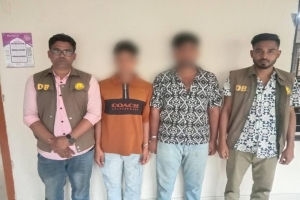 নগরীতে ৩ লাখ টাকার ভারতীয় পোস্তাসহ আটক ২