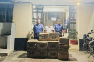  গোয়াইনঘাটে ভারতীয় চোরাই পণ্যসহ আটক ১